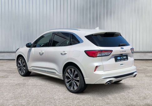 Ford Kuga, 2022
