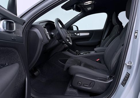 Volvo XC40, 2026 3