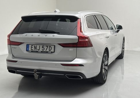 Volvo V60, 2021