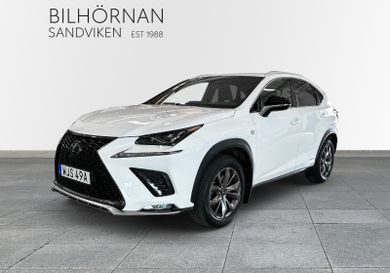 Lexus NX, 2020