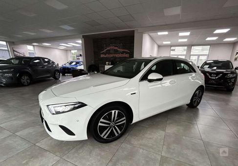 Mercedes-Benz A 250, 2021