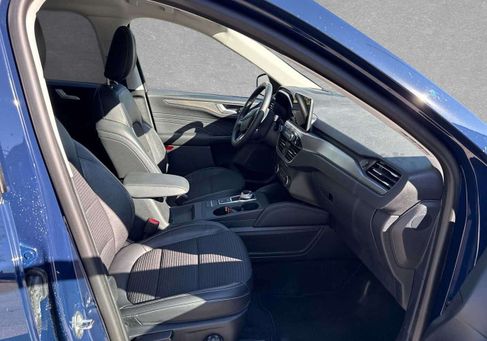 Ford Kuga, 2021