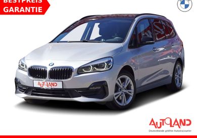 BMW 216, 2019