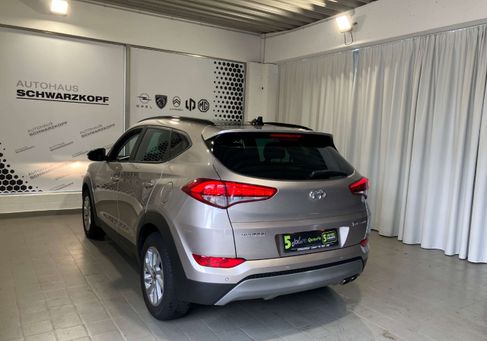 Hyundai Tucson, 2018 3