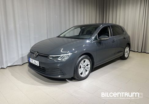 Volkswagen Golf, 2022