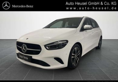 Mercedes-Benz B 180, 2023