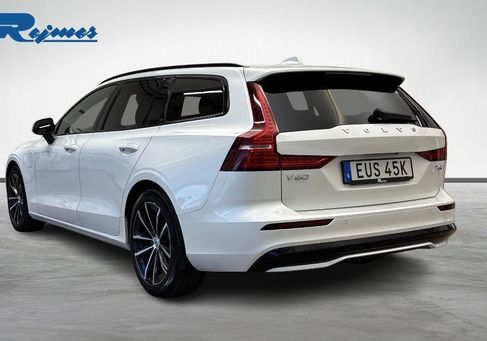 Volvo V60, 2025