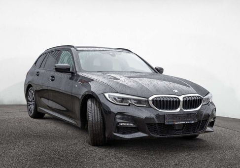 BMW 330, 2021