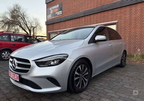 Mercedes-Benz B 200, 2020