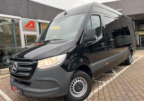 Mercedes-Benz Sprinter, 2021