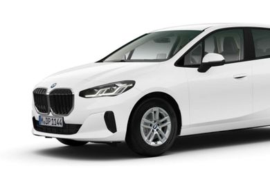 BMW 220, 2023