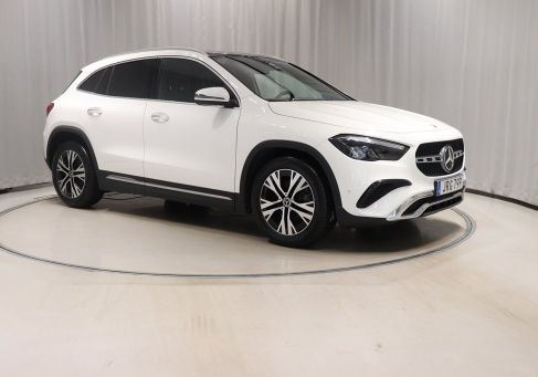 Mercedes-Benz GLA 200, 2024