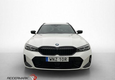 BMW 330, 2023