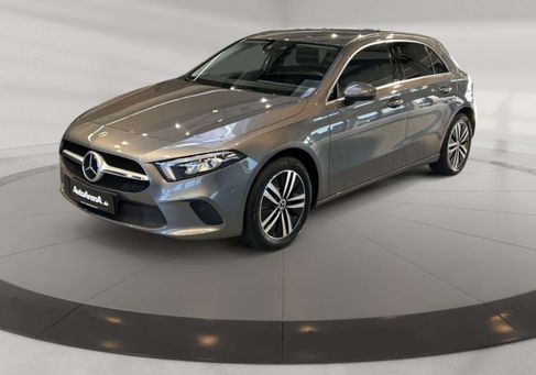 Mercedes-Benz A 250, 2022