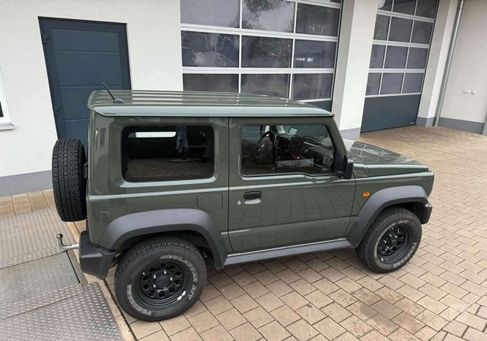 Suzuki Jimny, 2022