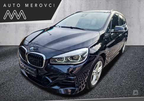 BMW 218, 2022