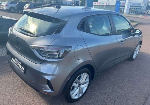 Renault Clio, 2025
