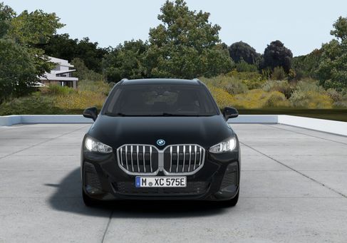 BMW 225 Active Tourer, 2026