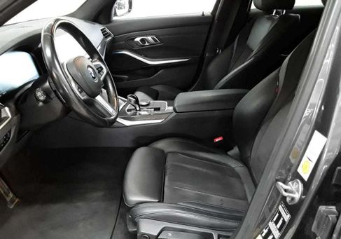 BMW 320, 2022
