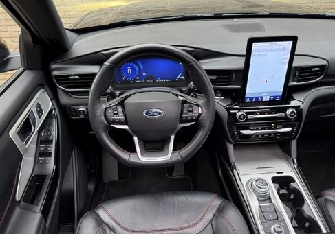 Ford Explorer, 2023