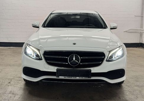 Mercedes-Benz E 300, 2019 2