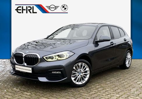 BMW 118, 2021