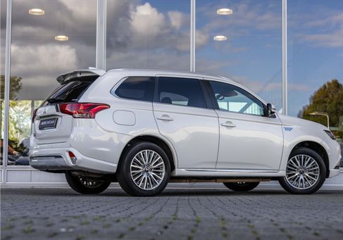 Mitsubishi Outlander, 2019 2