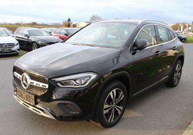 Mercedes-Benz GLA 200, 2020