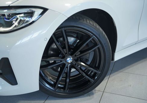 BMW 320, 2021