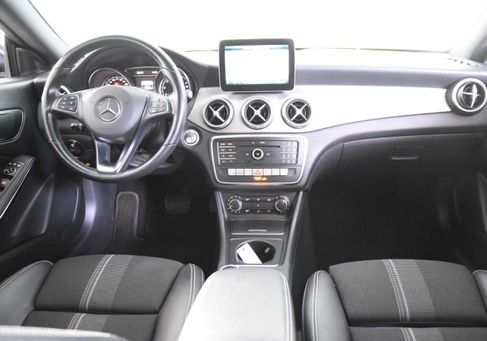 Mercedes-Benz CLA 180, 2018