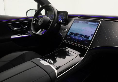 Mercedes-Benz EQE, 2022