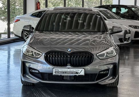 BMW 118, 2023