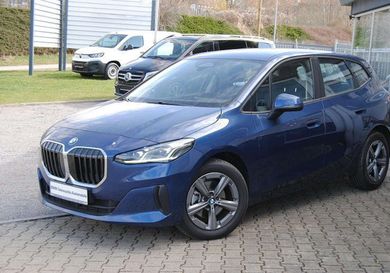 BMW 216, 2024