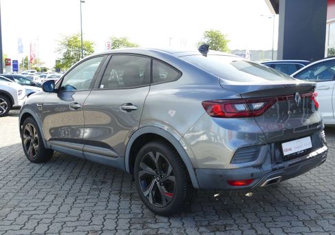 Renault Arkana, 2022 3