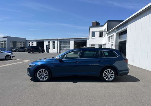 Volkswagen Passat Variant, 2023 3