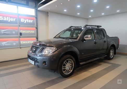 Nissan Navara, 2011