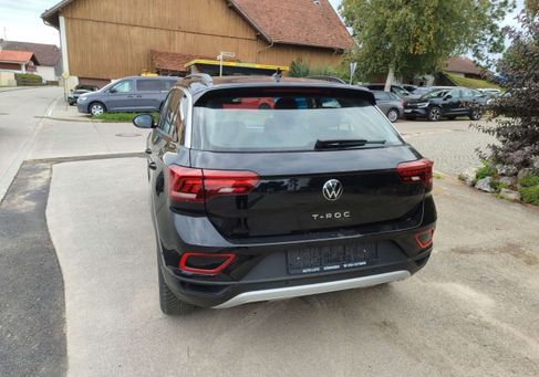 Volkswagen T-Roc, 2025 3