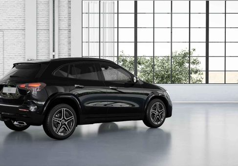 Mercedes-Benz GLA 180, 2025