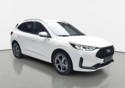 Ford Kuga, 2025