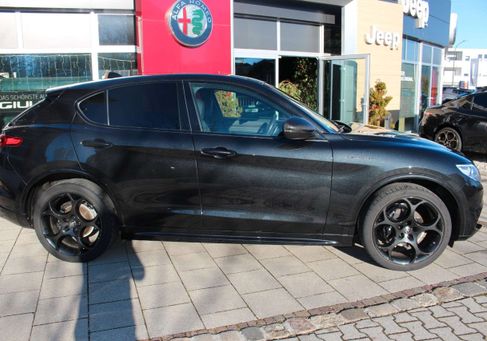 Alfa Romeo Stelvio, 2022