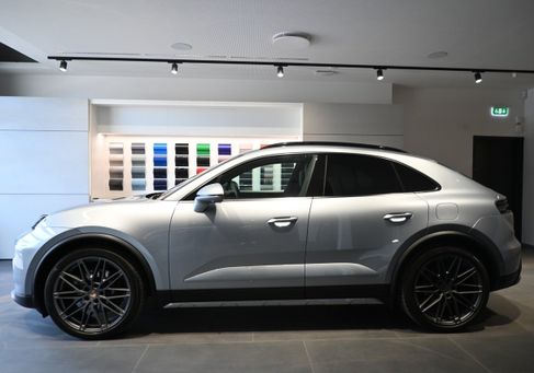 Porsche Macan, 2025