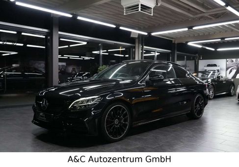Mercedes-Benz C 300, 2021