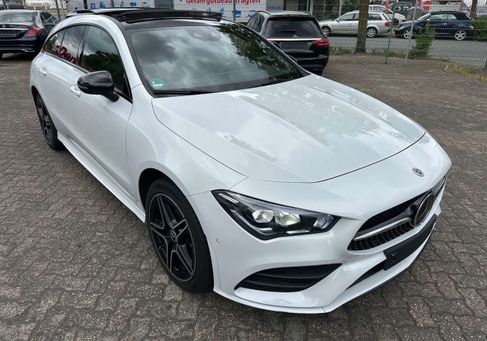 Mercedes-Benz CLA 250, 2022