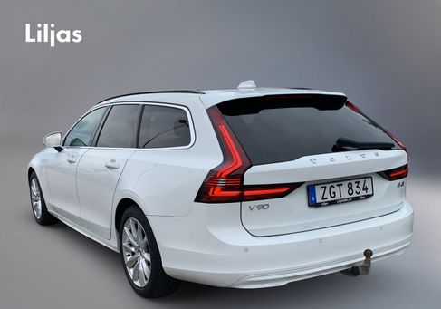 Volvo V90, 2022