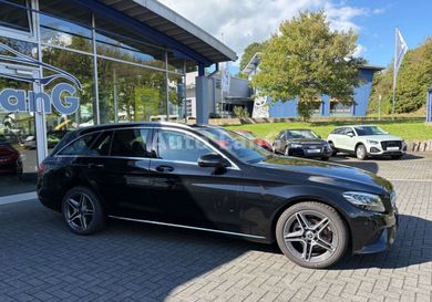 Mercedes-Benz C 180, 2020