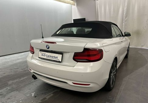 BMW 230, 2020
