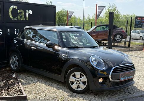MINI ONE, 2019