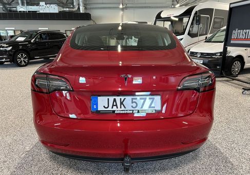 Tesla Model 3, 2023 3
