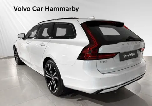 Volvo V90, 2023