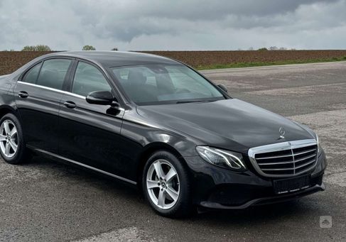 Mercedes-Benz E 220, 2018